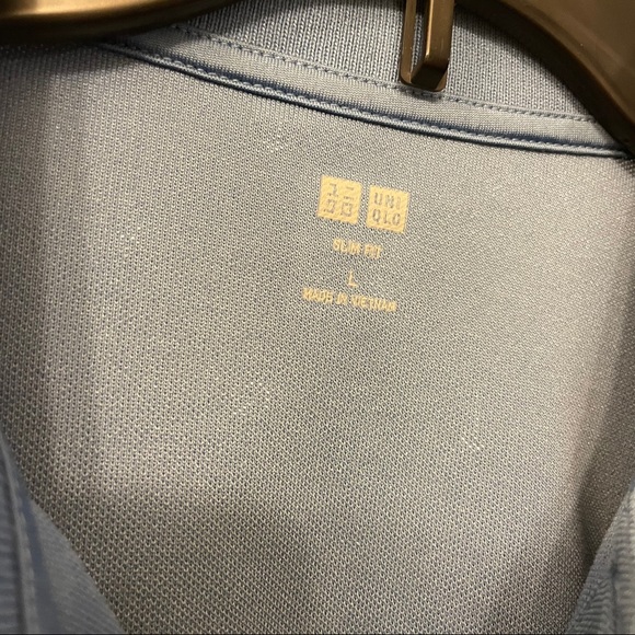 Men’s Uniqlo Blue Polo Shirt - Picture 2 of 3